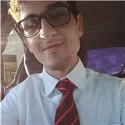Profesor de Lengua y Literatura imparte clases a personas de todas las edades y todos los niveles